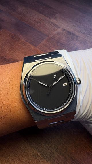 Reloj Seiko Halo Negro y Plateado