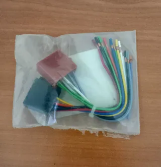 Cavetto di montaggio autoradio