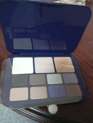 Paleta Sombras Iluminadores Glamour Deliplus
