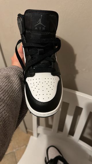 Nike Air Jordan 1 Mid Scarpa Tg 38.5