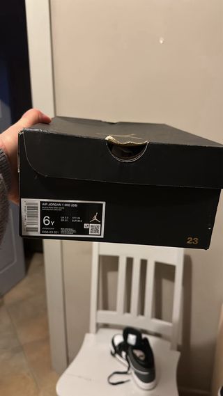 Nike Air Jordan 1 Mid Scarpa Tg 38.5