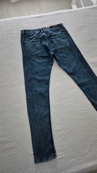 Pantalón Vaquero Pitillo Azul Pull&Bear