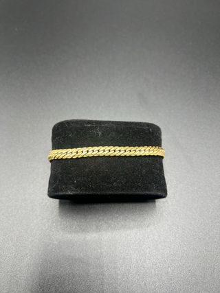 Pulsera dorada eslabones 18k