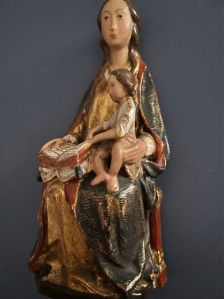 Virgen con Niño Réplica Gótica