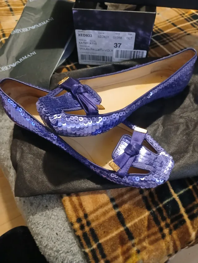 Manoletinas Armani Paillettes Morado Talla 37