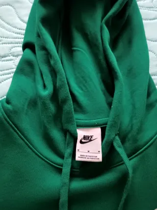 Sudadera Nike Verde con Logo
