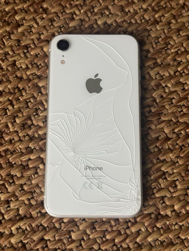 iPhone XR 64 GB Blanco