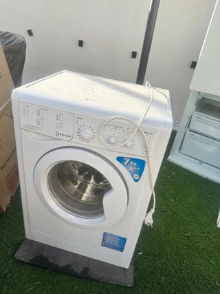 Lavadora Indesit 7kg A+