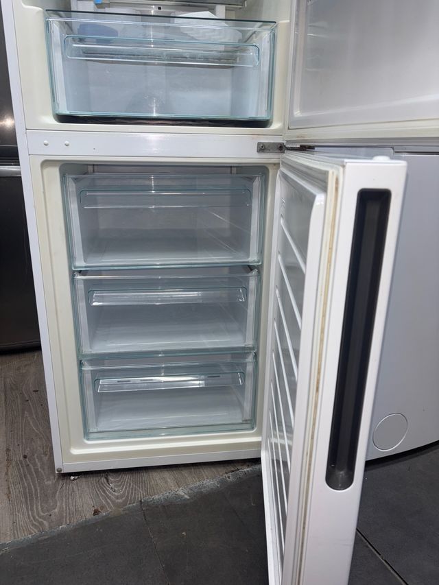 Nevera Candy 2 metros