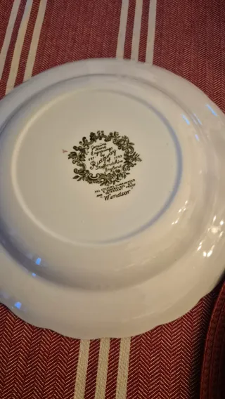 Platos ingleses  hondos Windsor England