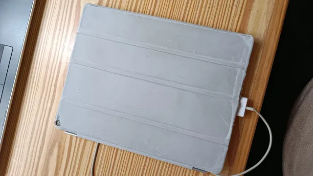 Apple iPad A1416 Argento