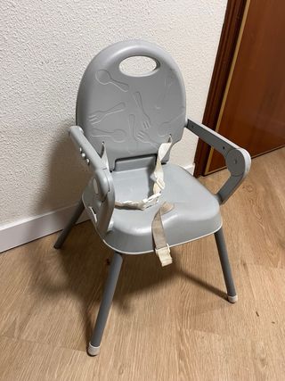 Trona bebé gris con bandeja