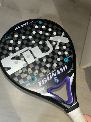 Pala de pádel SIUX AVANT LADY TSUNAMI