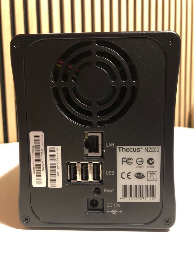 NAS Thecus N2200 Holder 3,5'' come nuovo