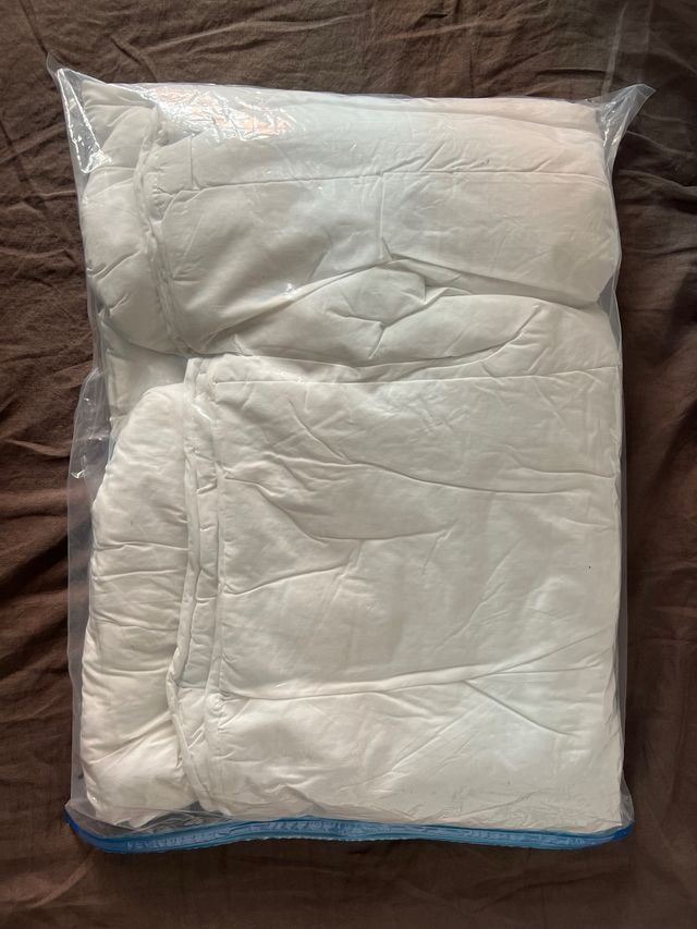 Edredón IKEA 140x190 cm