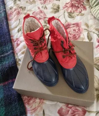 Botas de Nieve Aigle Rojas y Azules