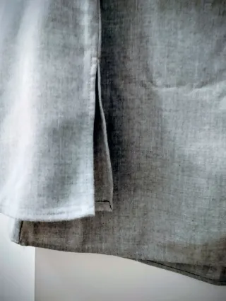 Blusa Zara manga 3/4 escote Bardot gris