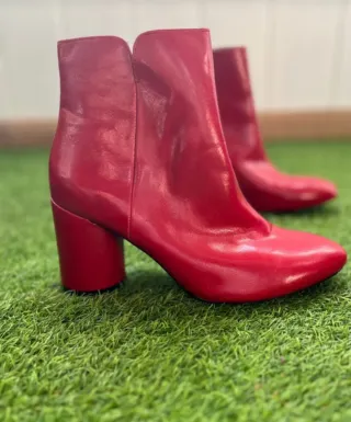 Botines Bershka rojos tacón