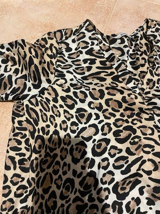 Camisa Leopardo Stradivarius Talla M