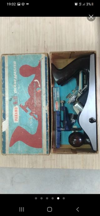 Cepillo antiguo de carpintero Páramo No. 10