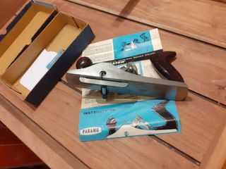 Cepillo antiguo de carpintero Páramo No. 10