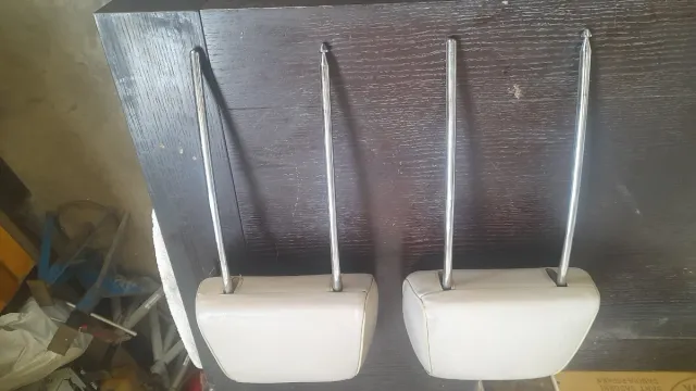 Apoyacabezas Mercedes 123 y 124