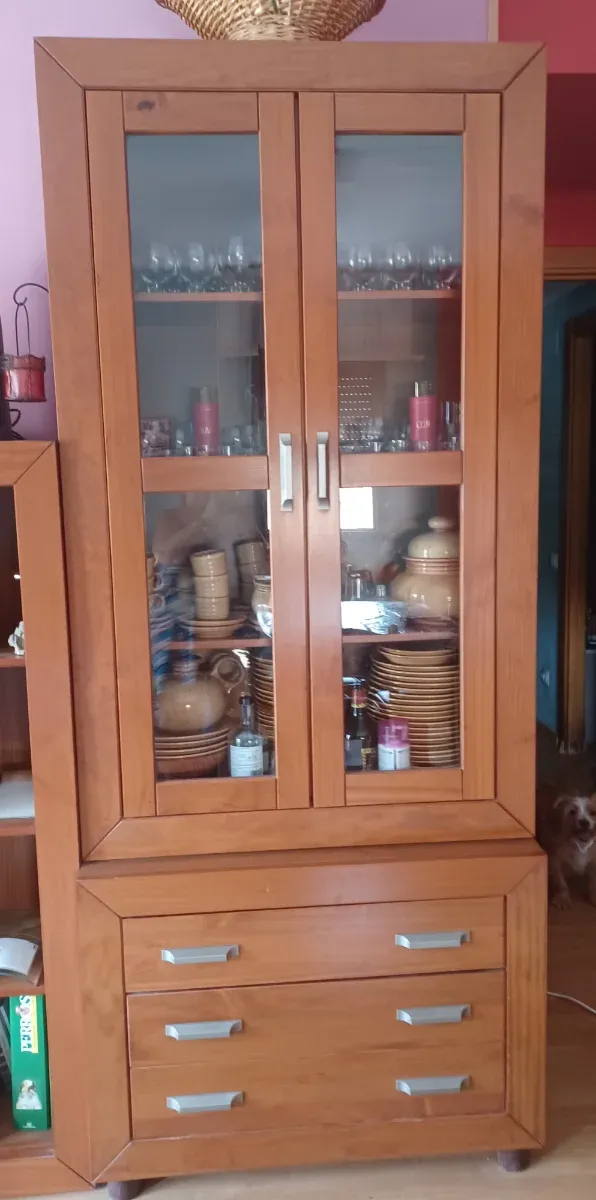 Mueble auxiliar comedor vitrina madera