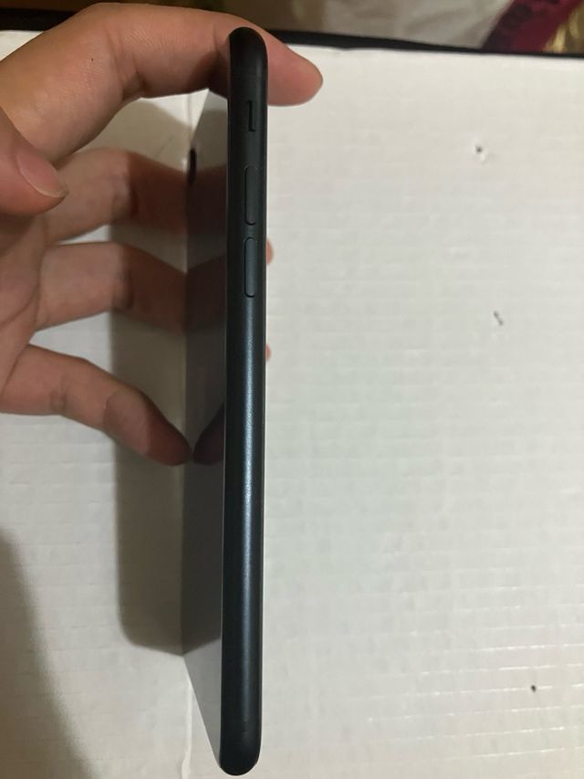 iPhone SE 2022 64GB Batería 100%