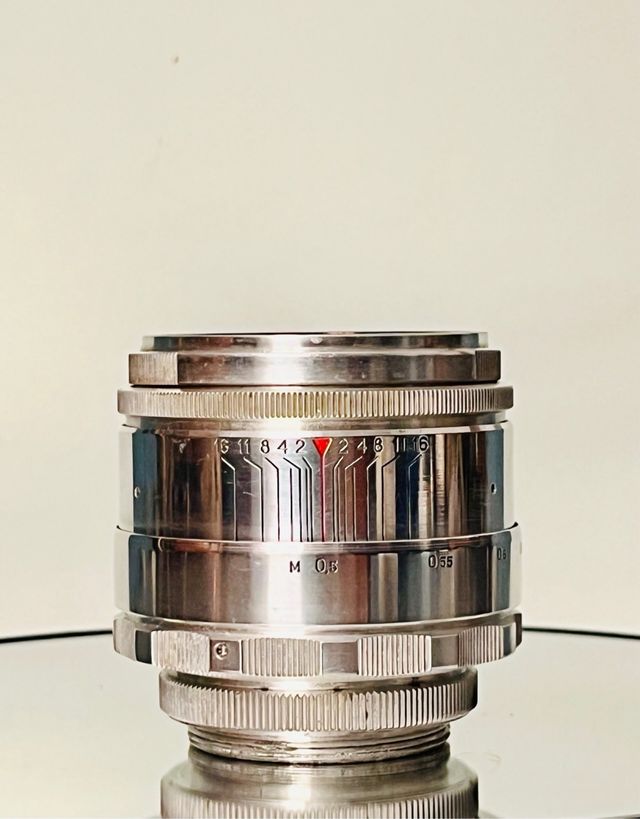 Helios-44 58mm f/2.0 13 pétalas