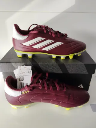 Botas Fútbol Adidas Niño Talla 40