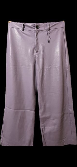 Pantalón cuero lila ancho