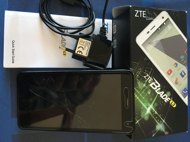 Smartphone Android ZTE Blade L3 Preto/Branco