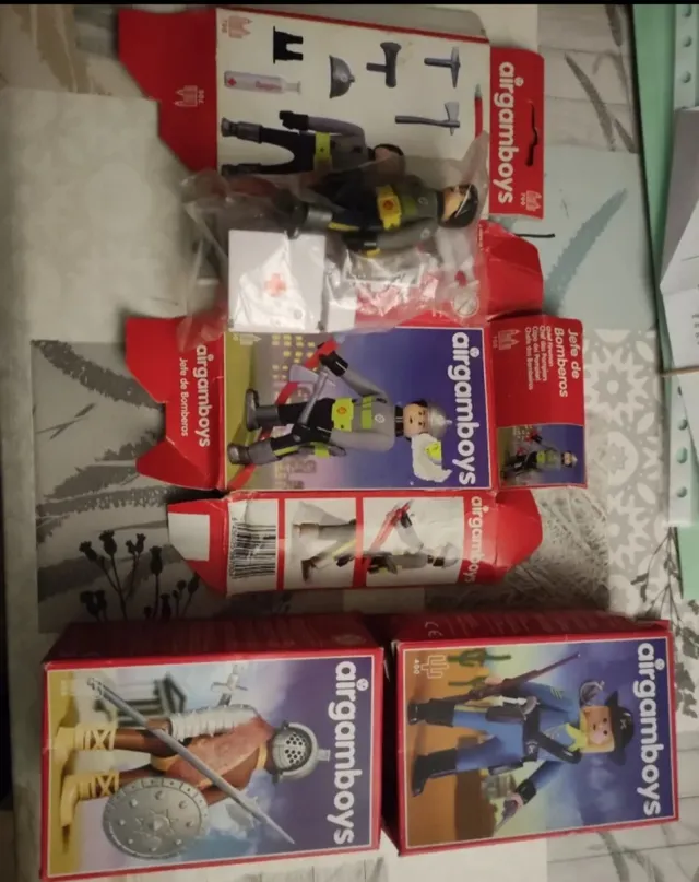 Airgamboys - Figuras de Acción 7 euros unidad