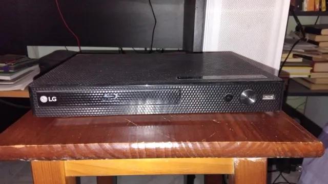 Reproductor Blu-ray LG BP250