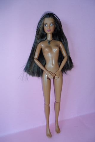 Lea Western Cali Barbie bambola Mattel 2004 west