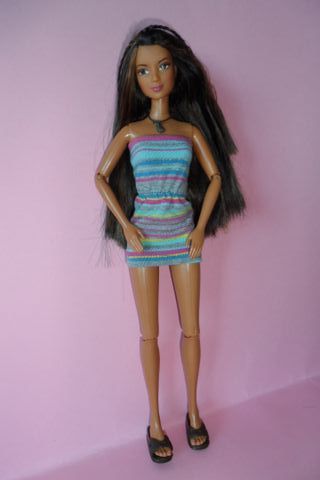 Lea Western Cali Barbie bambola Mattel 2004 west