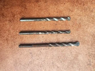 Brocas para pared