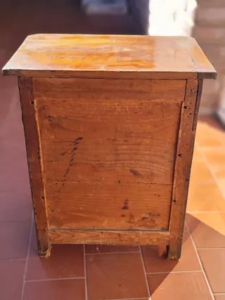 Mesita vintage madera 3 cajones