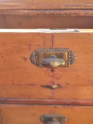 Mesita vintage madera 3 cajones