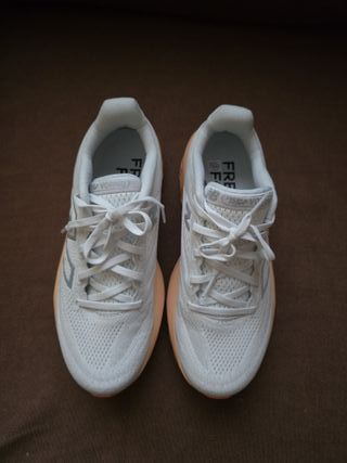 NEW BALANCE ORIGINAL, FRESH FOAM, VONGO, MUJER