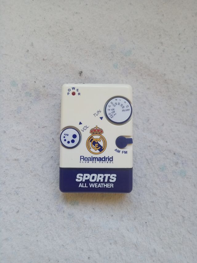 Radio Portátil Real Madrid AM/FM