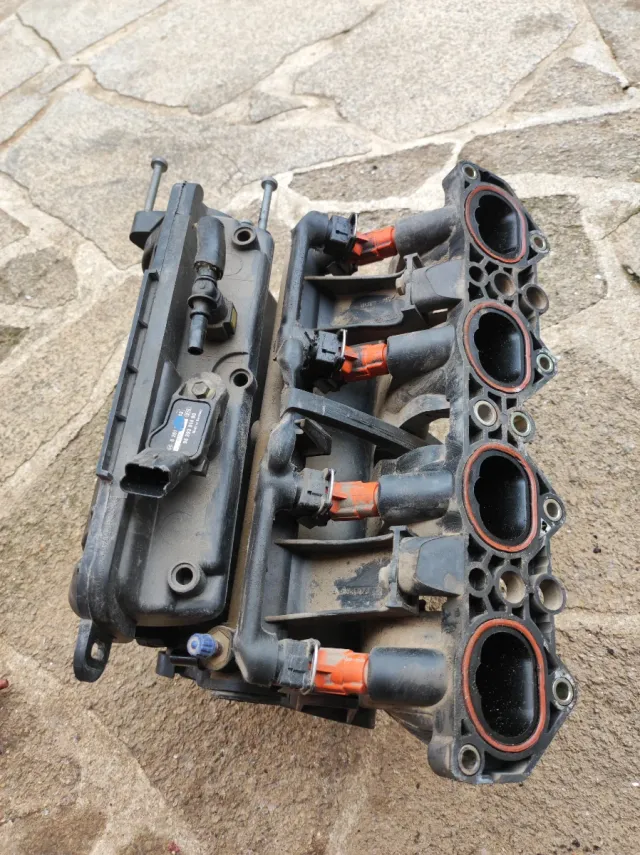 Colector Admisión Citroen/Peugeot