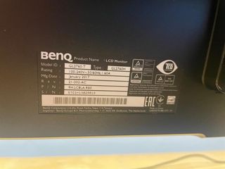 Pantalla BenQ Negra, torre asus teclado b-move