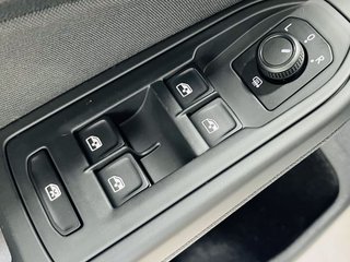 Volkswagen Golf 8 2.0 TDI 115 CV Automático