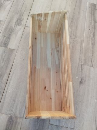 CAJA O CAJÓN CON RUEDAS