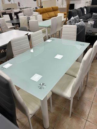 Mesa Comedor o cocina Cristal +6 Sillas acolchadas