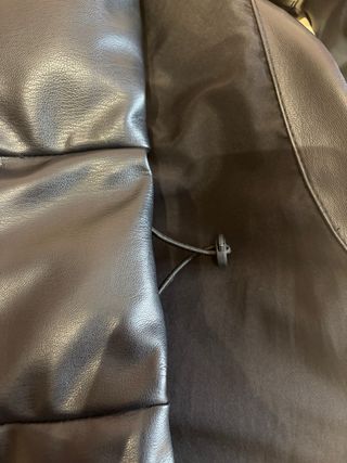 Chaleco efecto piel negro