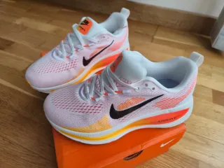 Zapatillas Nike Vomero 18 Running