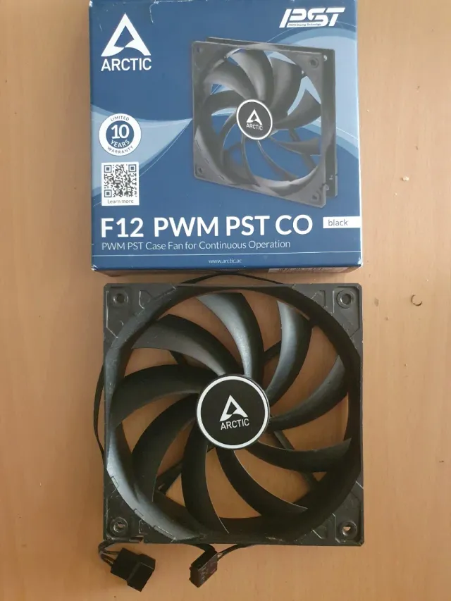 Ventilador Arctic F12 PWM PST CO Negro 120mm