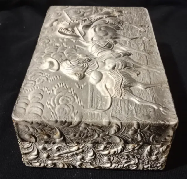 Caja de madera decorada